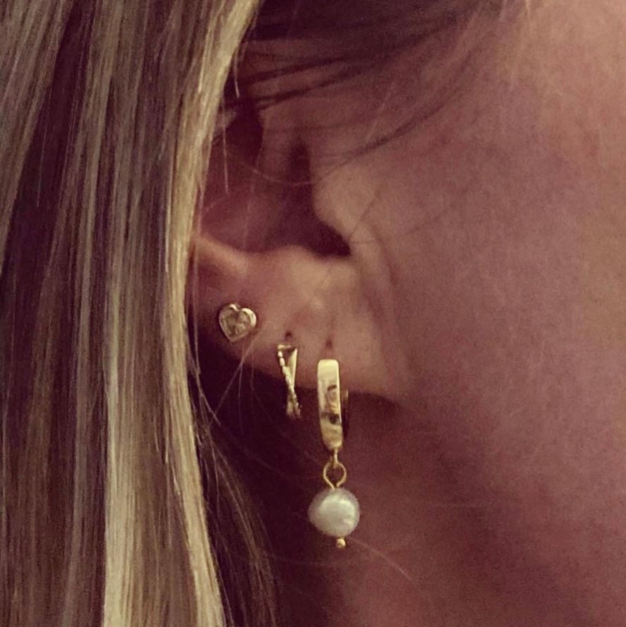 Classic 18K Gold Plated Huggies Hoop with Freshwater pearl drop Earrings Dangly