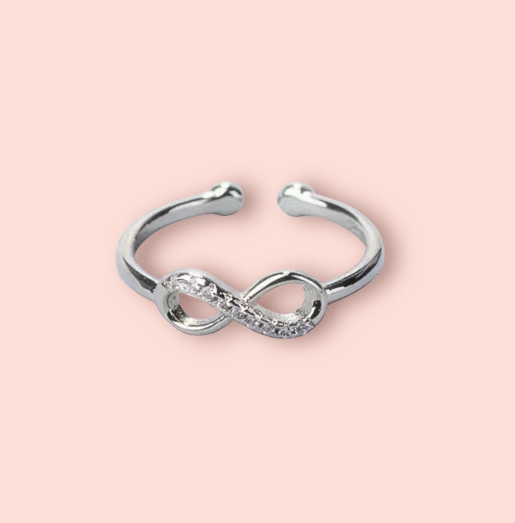 925 Sterling Silver Infinity Sparkle adjustable ring!