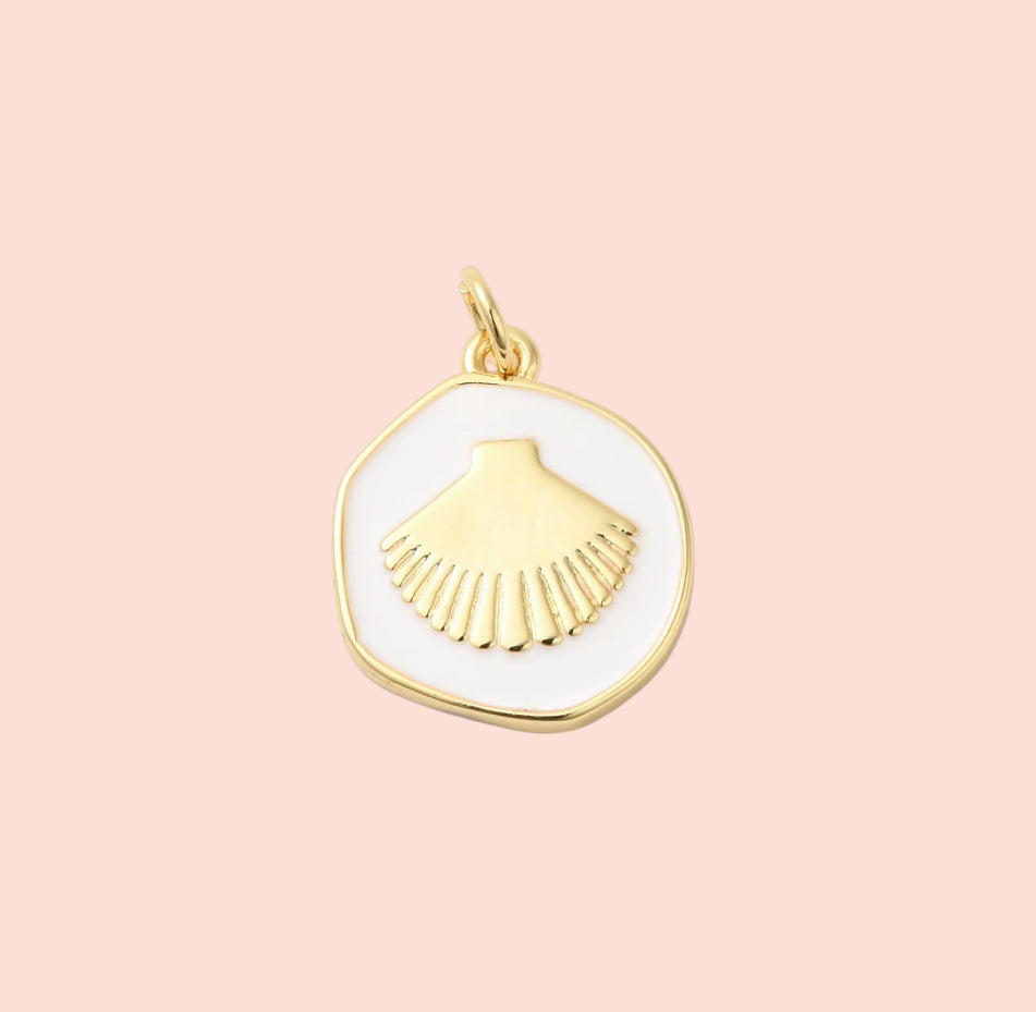 Scallop Disc Charm