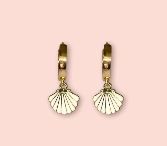 18K Gold Plated White Scallop Shell Huggies Hoop Earrings