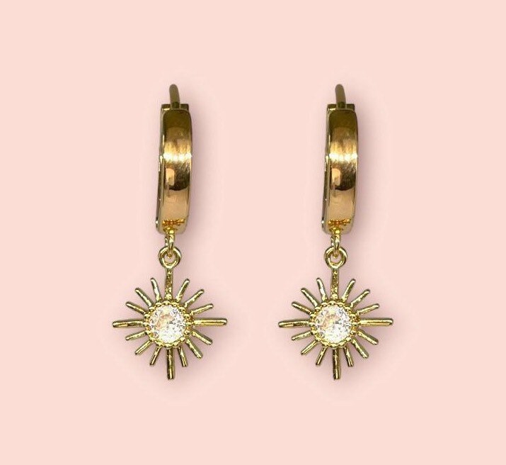 18K Gold Plated Huggies Hoop Sunburst star flower charm Earrings dangly