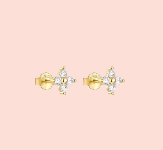 18K gold plated Sparkle Flower stud earrings with cubic zirconia